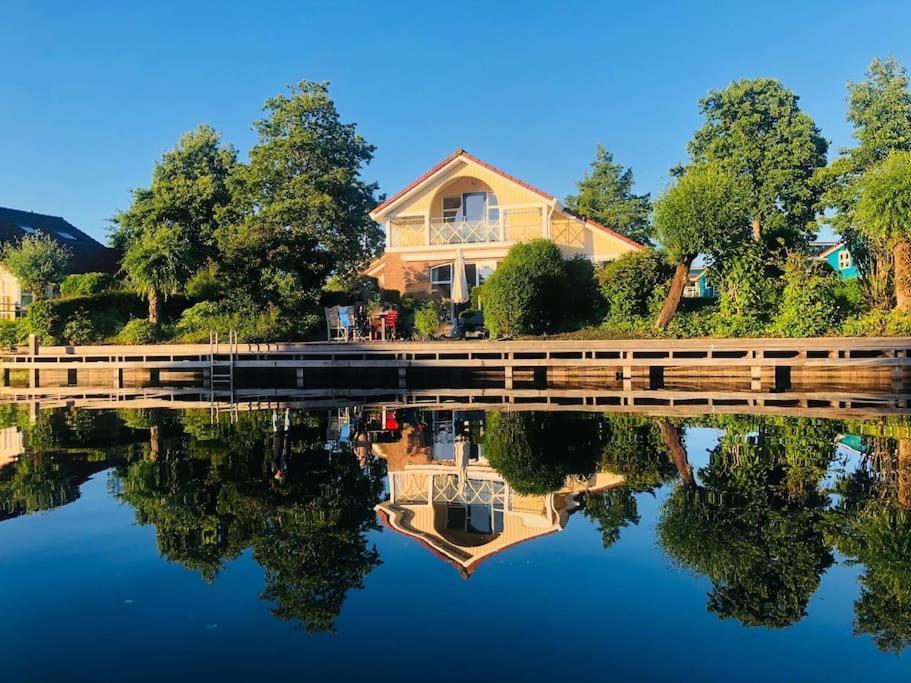 Villa Sudersee Workum Εξωτερικό φωτογραφία